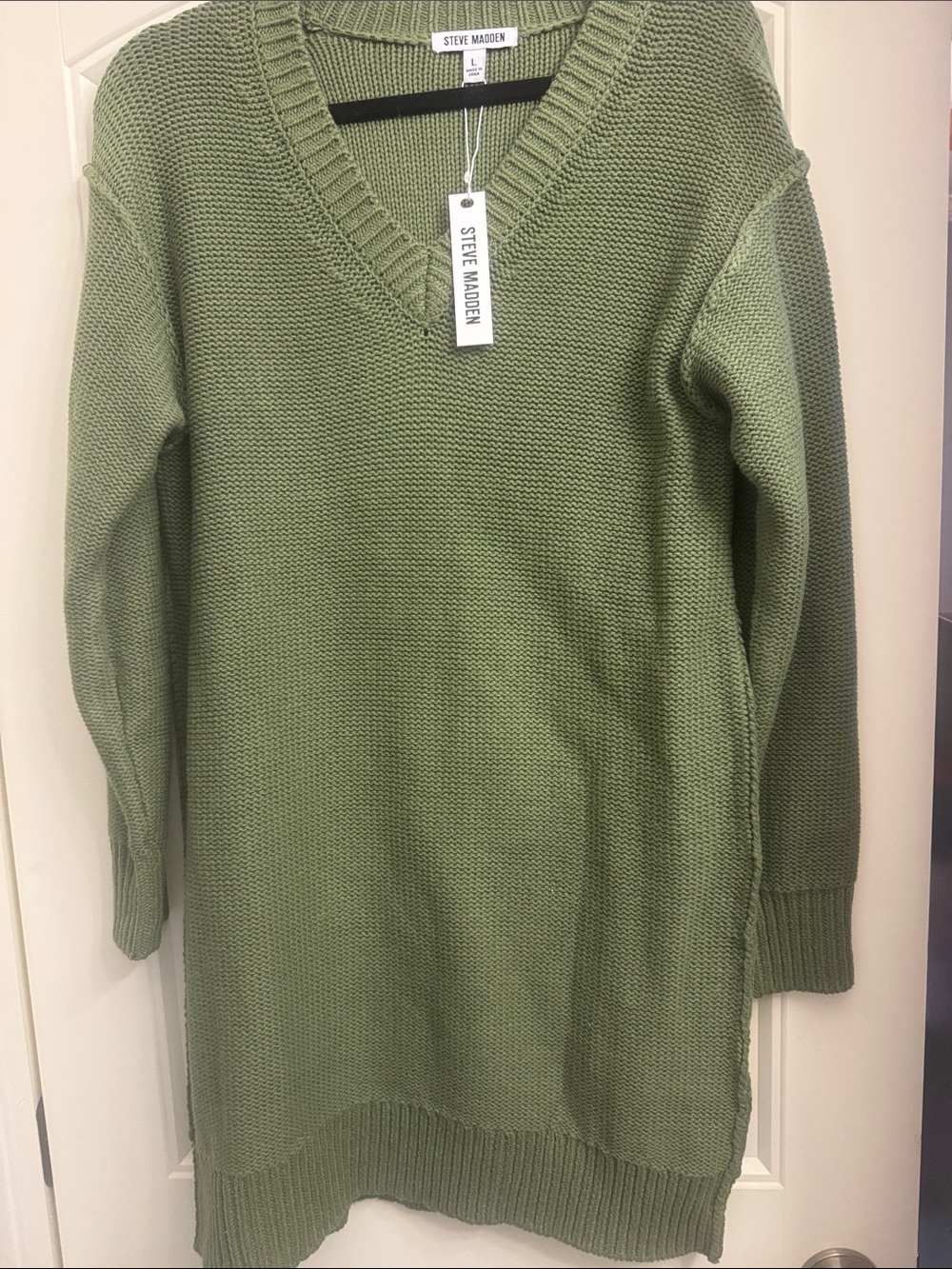 Steve Madden Olive Green V-Neck Tunic Knit Sweater, New
